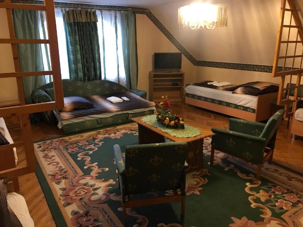 Brassói Vendégház Miskolc Extérieur photo