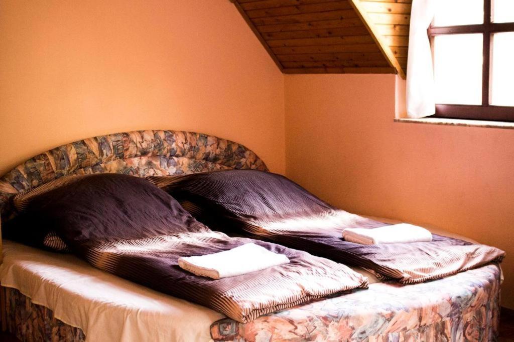 Brassói Vendégház Miskolc Extérieur photo